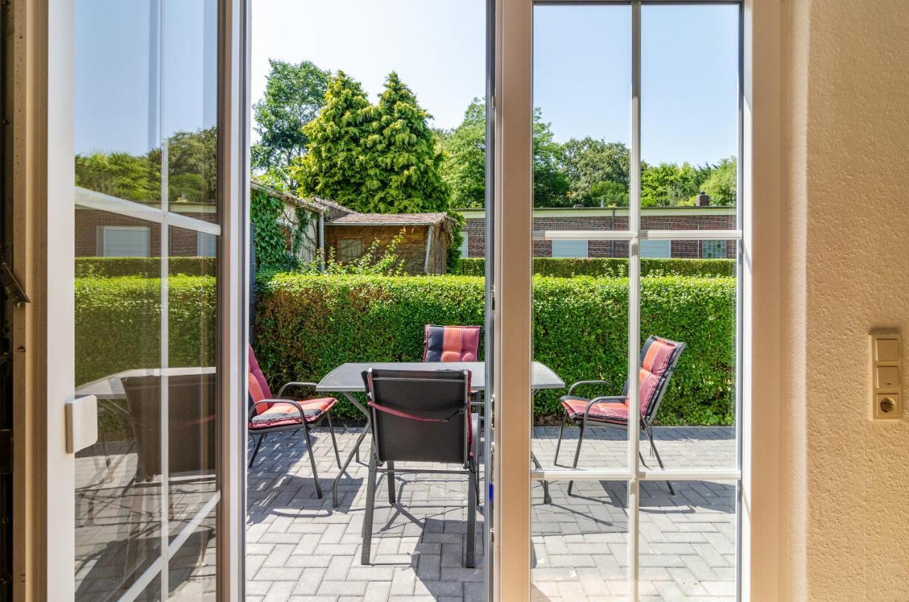 Ferienhaus Sonnenschein - Wohnung 1 Норден Екстер'єр фото